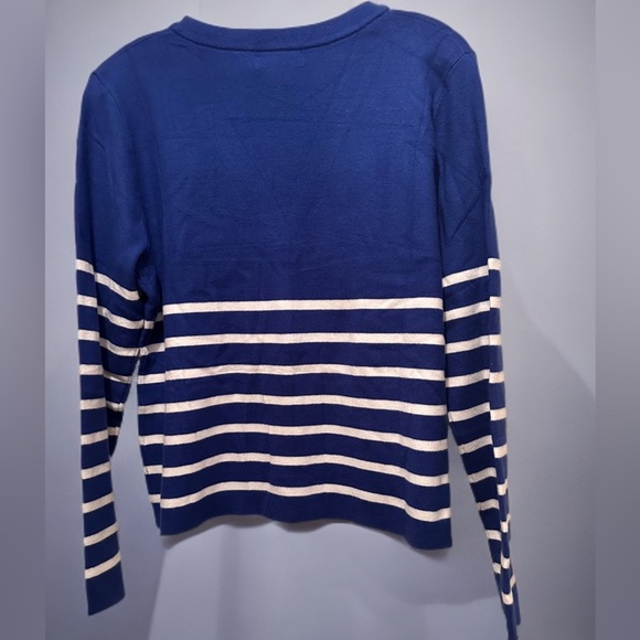 NWT Women’s Blue/White V Neck 5 Button Front Long Sleeve Knit Cardigan Size L - Picture 4 of 5